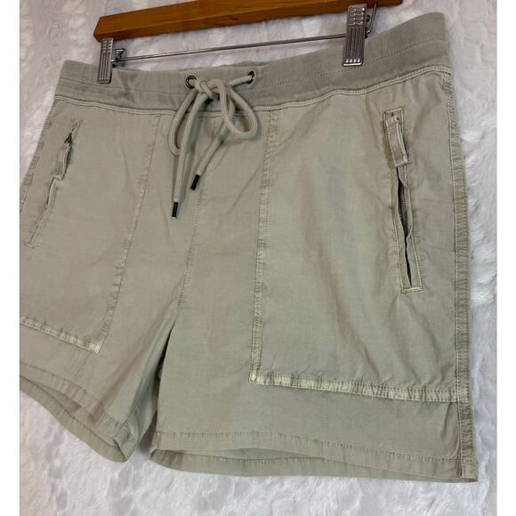 JAMES PERSE Zip Pocket Utility Short Cotton Granite Stone Sage Size 3 (US 8-10) - Picture 2 of 8